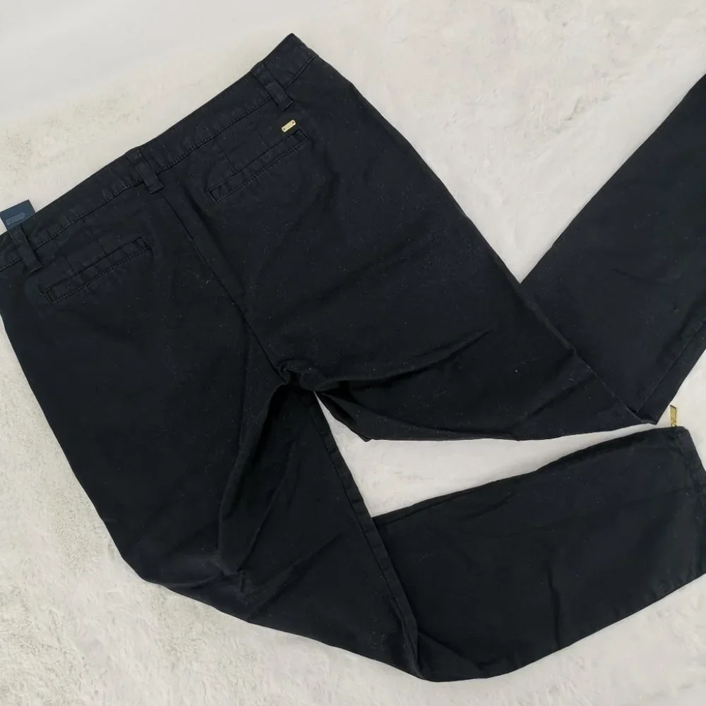 Tommy Hilfiger Women's 6 Mid Cotton Zipper Pants